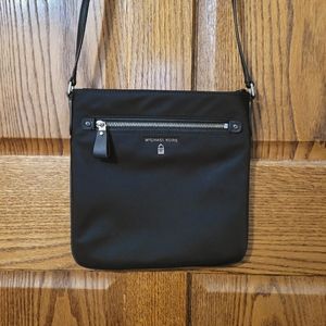 NWOT Michael Kors crossbody purse